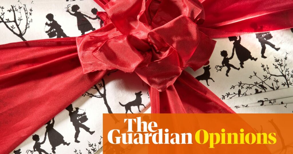 Expect a tale of two holiday seasons as the well-off spend and the rest pull back | Gene Marks