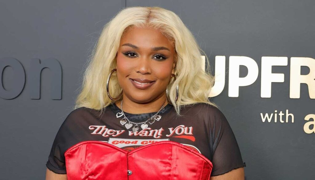 Lizzo claps back at haters for viral 'dump joke' about her body