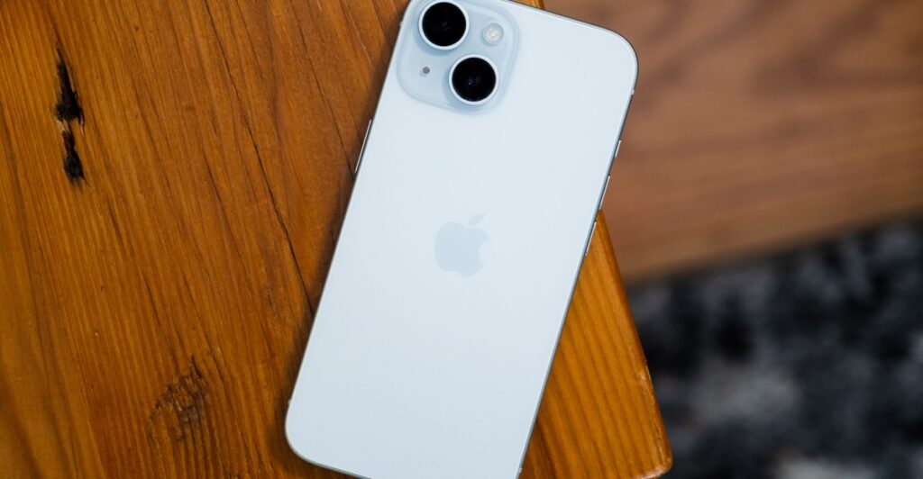 Trump Mobile’s refurbished iPhones are an unsurprisingly bad deal